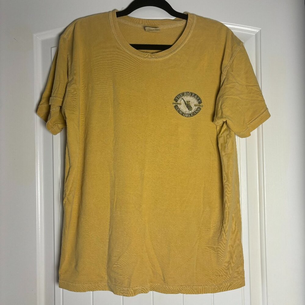 New Orleans The Big Easy Saxophone Yellow Comfort Colors T-shirt Medium